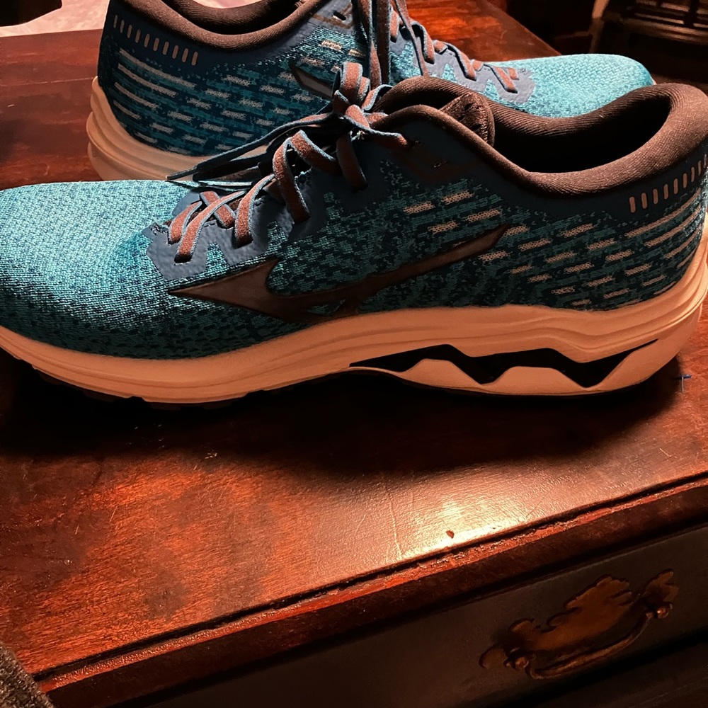 Mizuno Wave Inspire 17 WaveKnit Men's Running Shoe Mykonos Blue-Ombre Blue